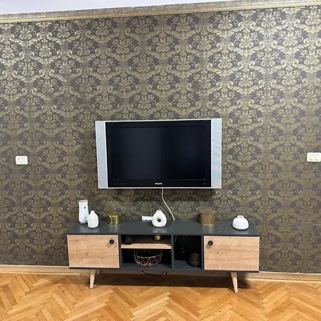 Apartment Muresenilor *